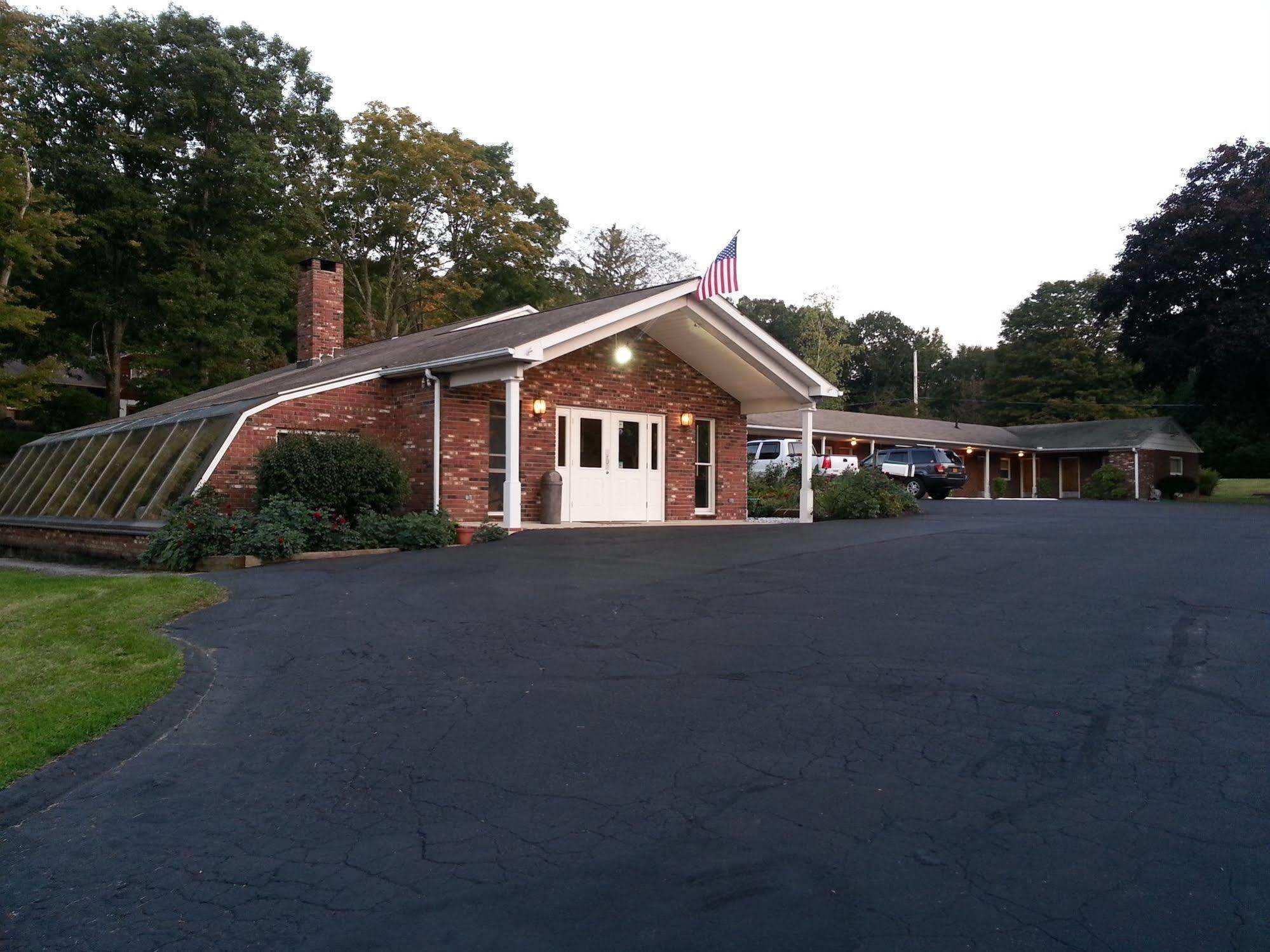 Heidi'S Inn บรูว์สเตอร์ ภายนอก รูปภาพ