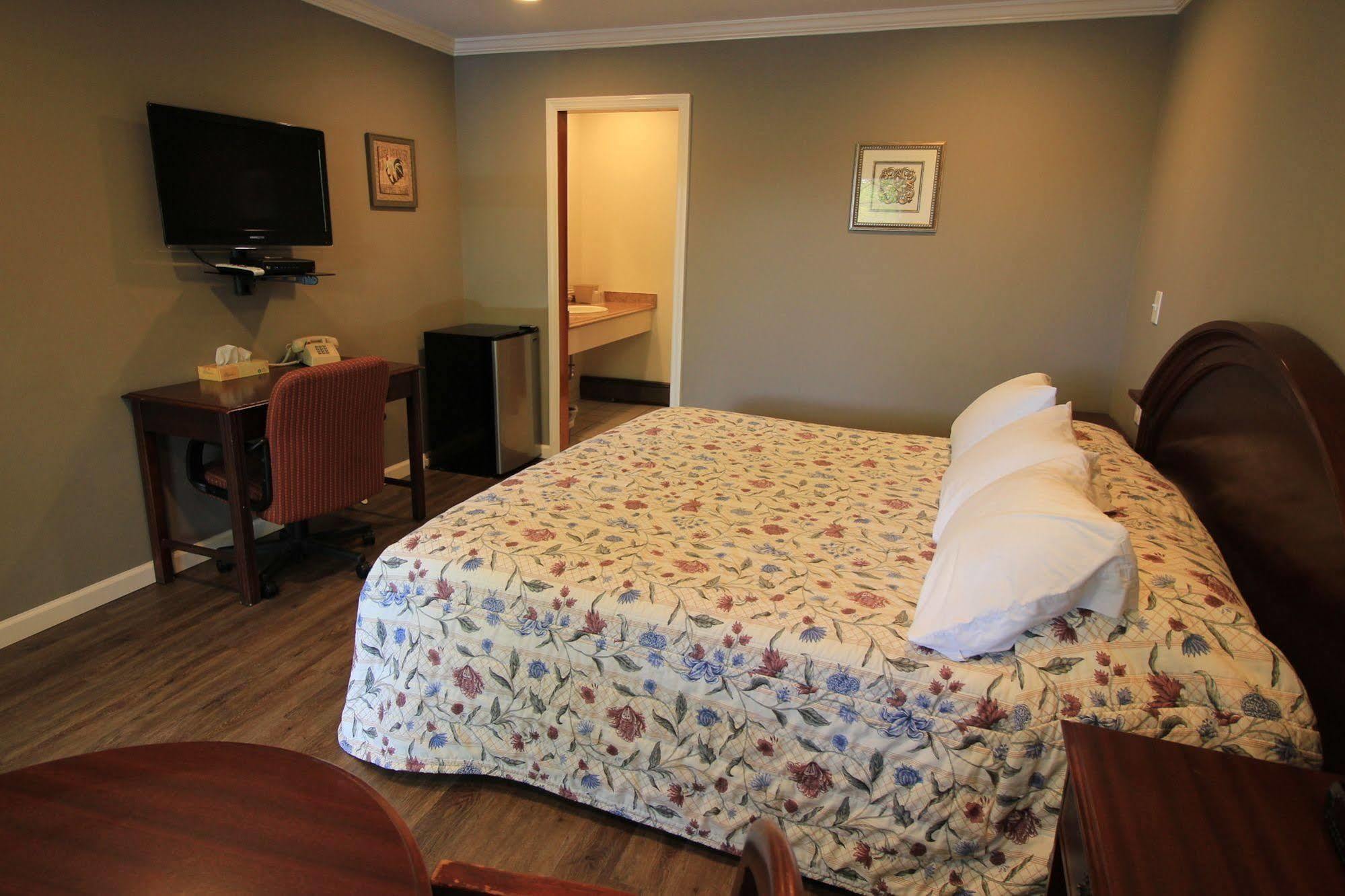 Heidi'S Inn บรูว์สเตอร์ ภายนอก รูปภาพ